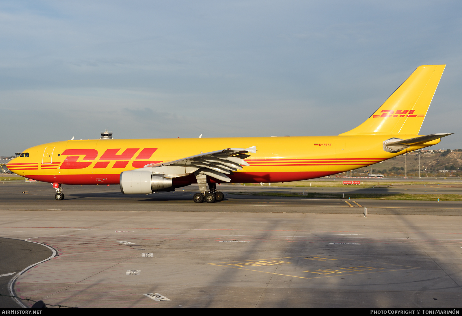 Aircraft Photo of D-AEAT | Airbus A300B4-622R(F) | DHL International | AirHistory.net #523990