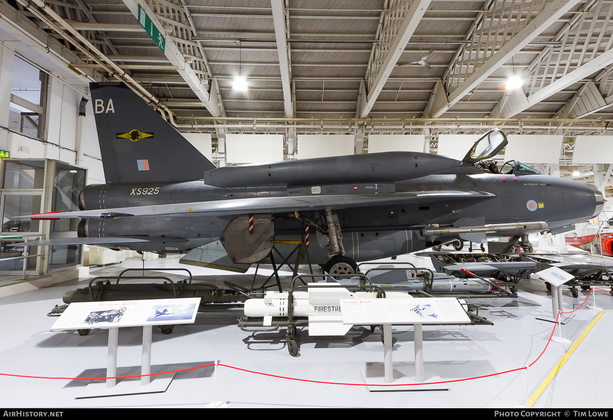 Aircraft Photo of XS925 | English Electric Lightning F6 | UK - Air Force | AirHistory.net #524001