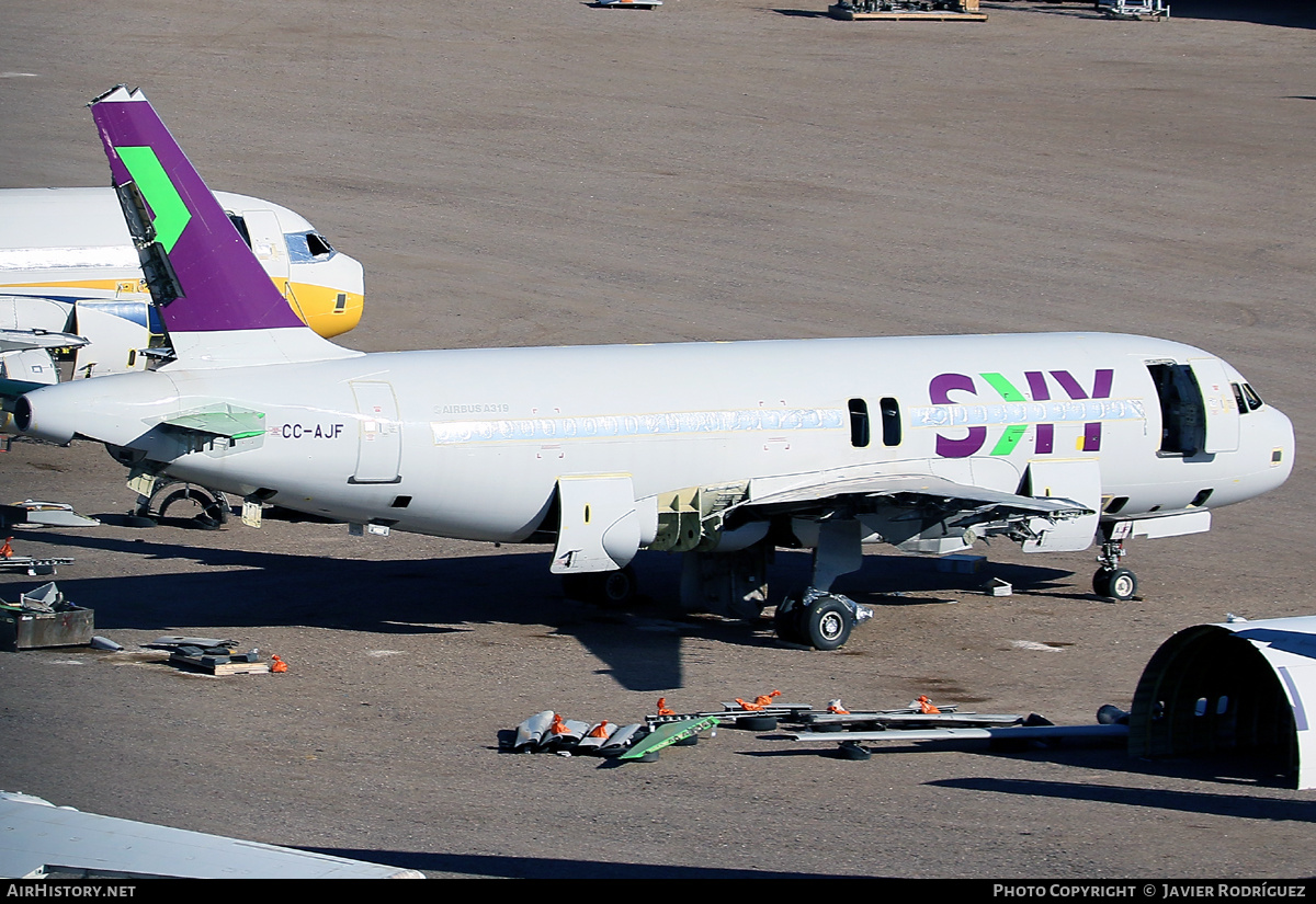 Aircraft Photo of CC-AJF | Airbus A319-111 | Sky Airline | AirHistory.net #524016