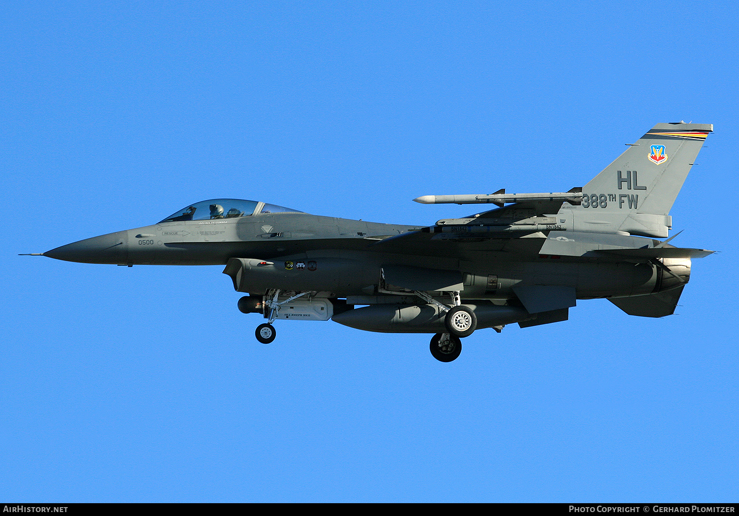 Aircraft Photo of 88-0500 / AF88-500 | General Dynamics F-16CM Fighting Falcon | USA - Air Force | AirHistory.net #524040