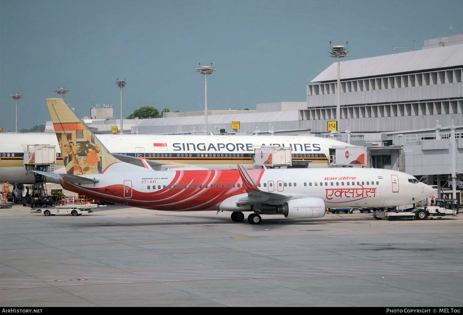 Aircraft Photo of VT-AXI | Boeing 737-8HG | Air India Express | AirHistory.net #524088