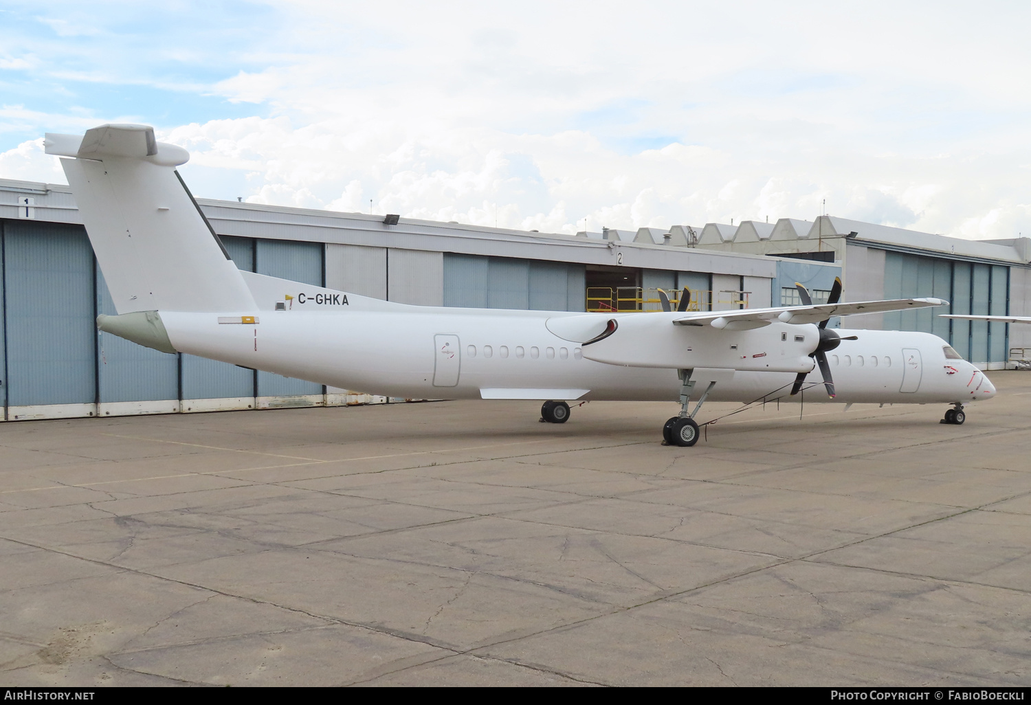 Aircraft Photo of C-GHKA | Bombardier DHC-8-402 Dash 8 | AirHistory.net #524163