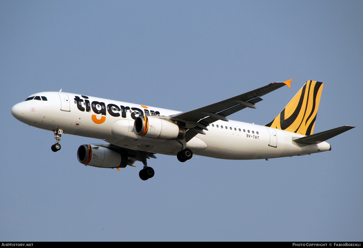 Aircraft Photo of 9V-TAT | Airbus A320-232 | Tigerair | AirHistory.net #524169