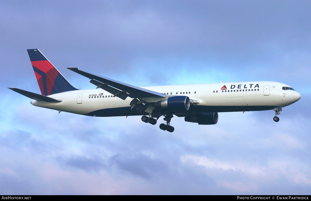 Aircraft Photo of N178DN | Boeing 767-332/ER | Delta Air Lines | AirHistory.net #524266