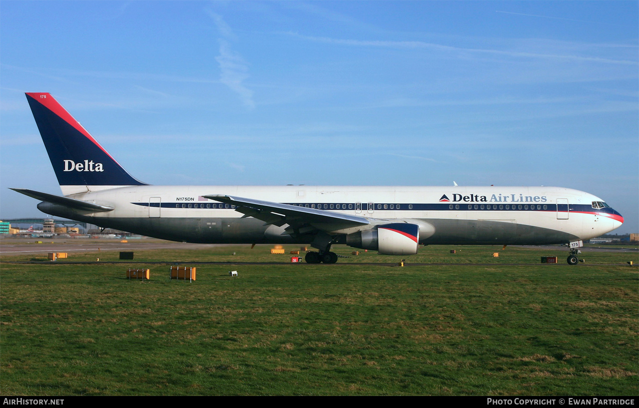 Aircraft Photo of N175DN | Boeing 767-332/ER | Delta Air Lines | AirHistory.net #524287