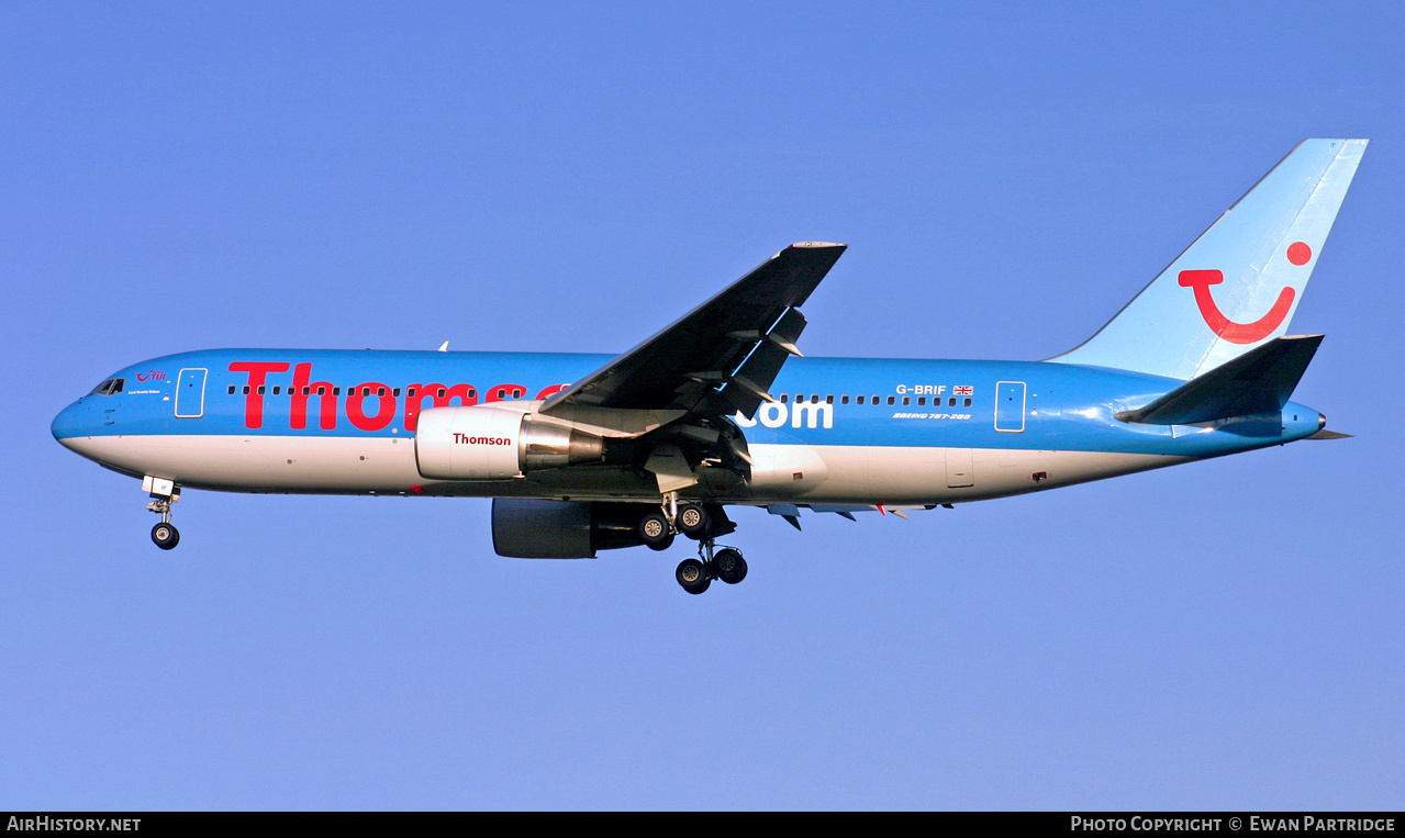 Aircraft Photo of G-BRIF | Boeing 767-204/ER | Thomsonfly | AirHistory.net #524313