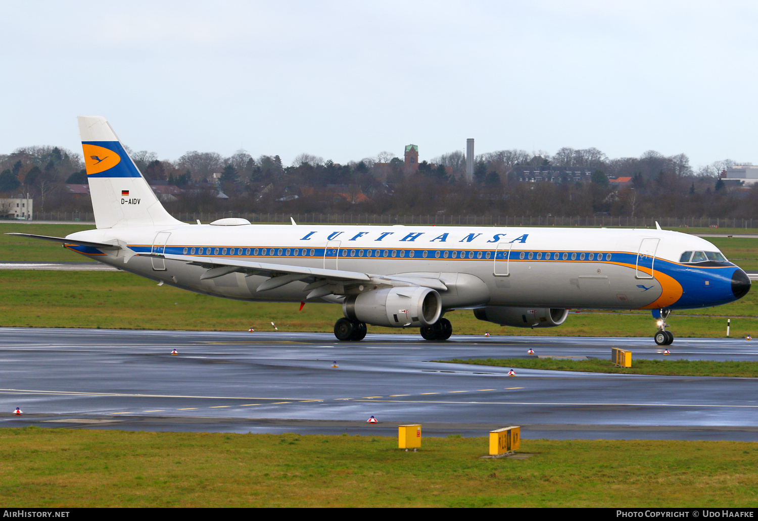 Aircraft Photo of D-AIDV | Airbus A321-231 | Lufthansa | AirHistory.net #524339