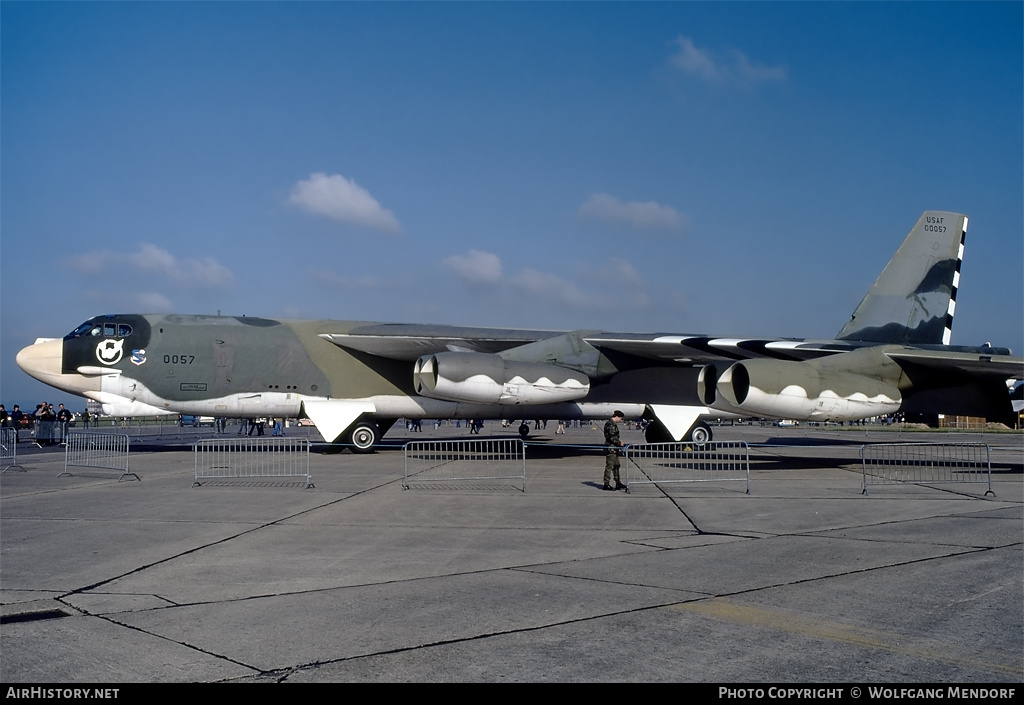 Aircraft Photo of 60-0057 / 00057 | Boeing B-52H Stratofortress | USA - Air Force | AirHistory.net #524363