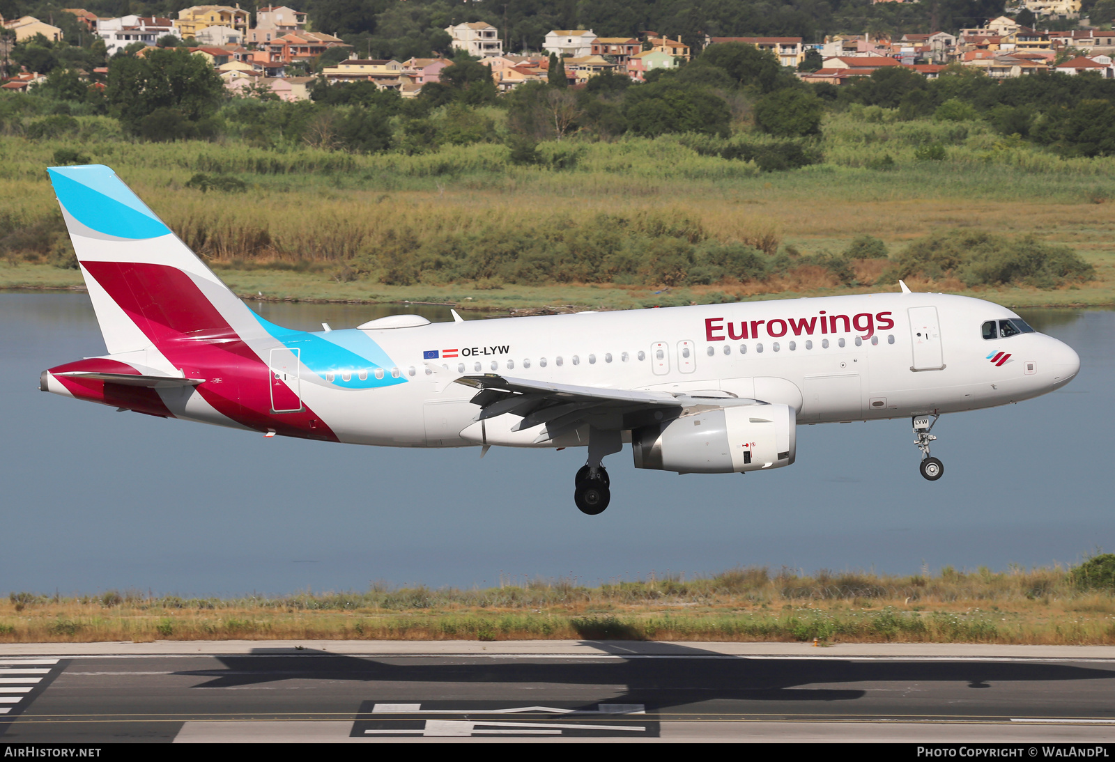Aircraft Photo of OE-LYW | Airbus A319-132 | Eurowings | AirHistory.net #524389