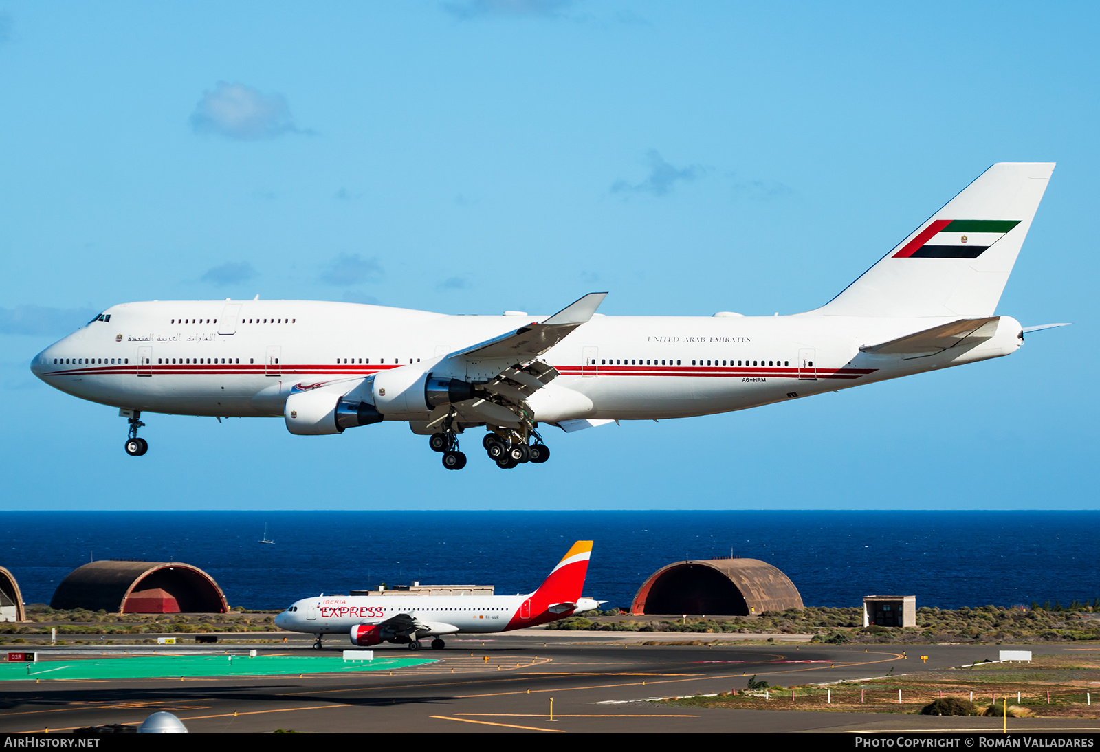 Aircraft Photo of A6-HRM | Boeing 747-422 | United Arab Emirates Government | AirHistory.net #524461