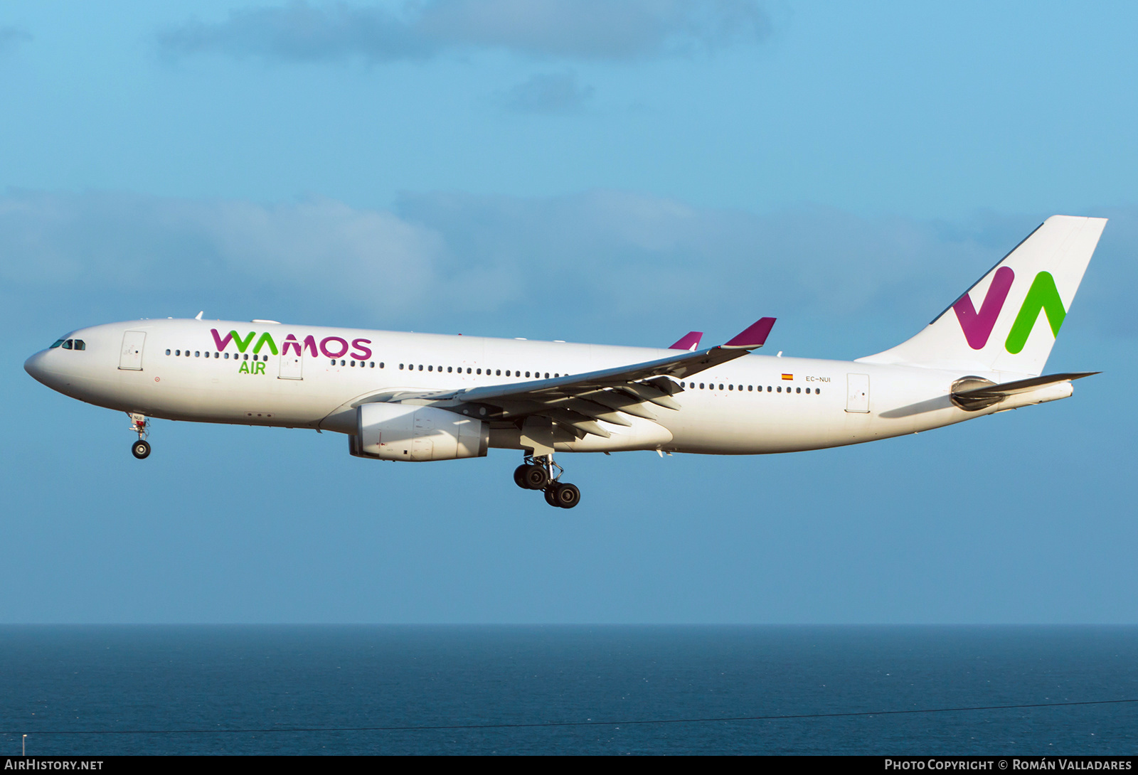 Aircraft Photo of EC-NUI | Airbus A330-243 | Wamos Air | AirHistory.net #524508