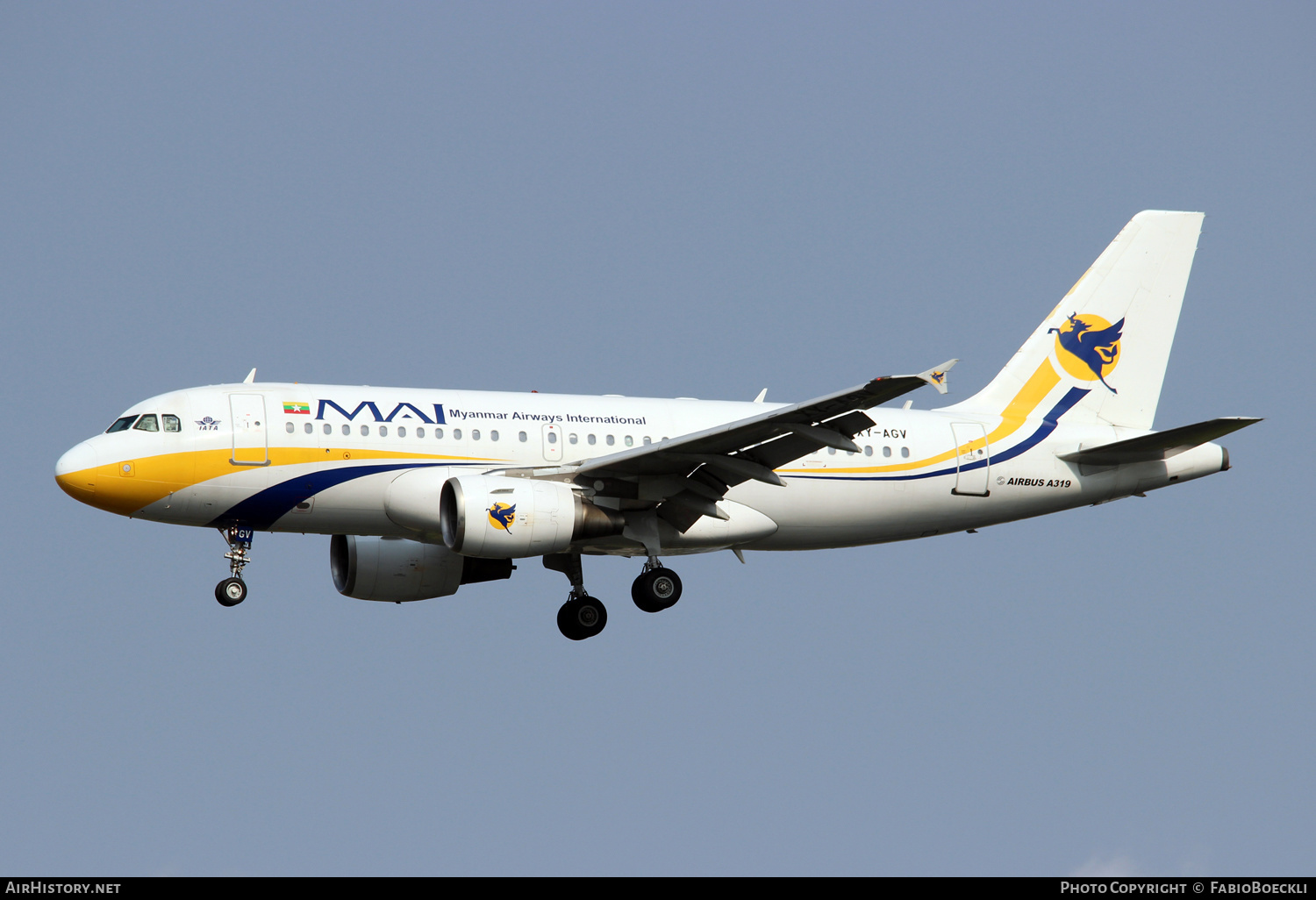 Aircraft Photo of XY-AGV | Airbus A319-111 | Myanmar Airways International - MAI | AirHistory.net #524521