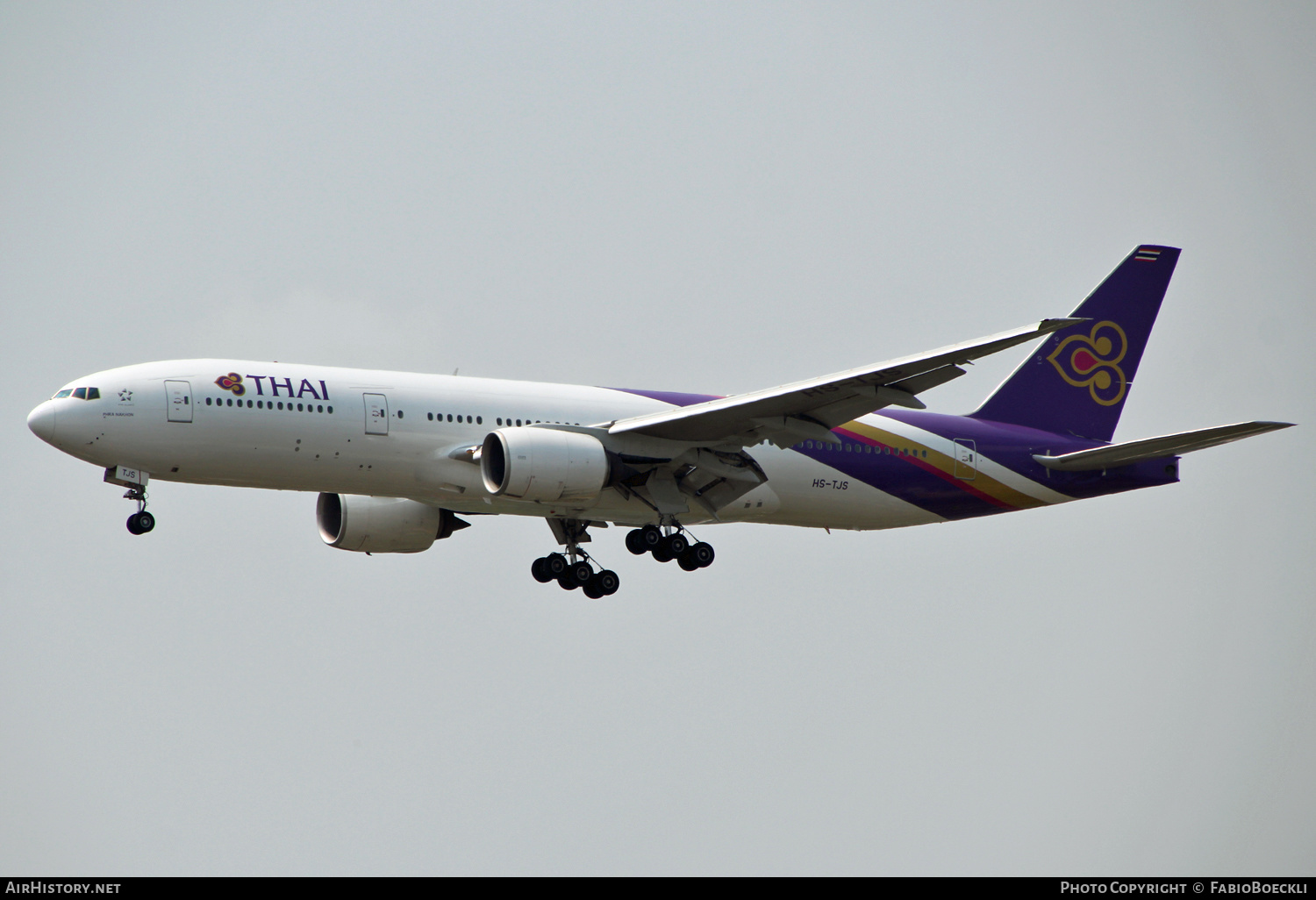 Aircraft Photo of HS-TJS | Boeing 777-2D7/ER | Thai Airways International | AirHistory.net #524552