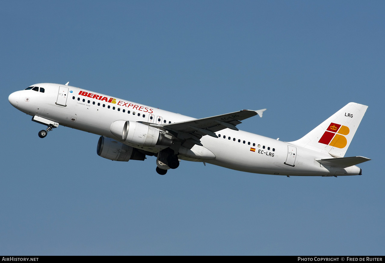 Aircraft Photo of EC-LRG | Airbus A320-214 | Iberia Express | AirHistory.net #524731