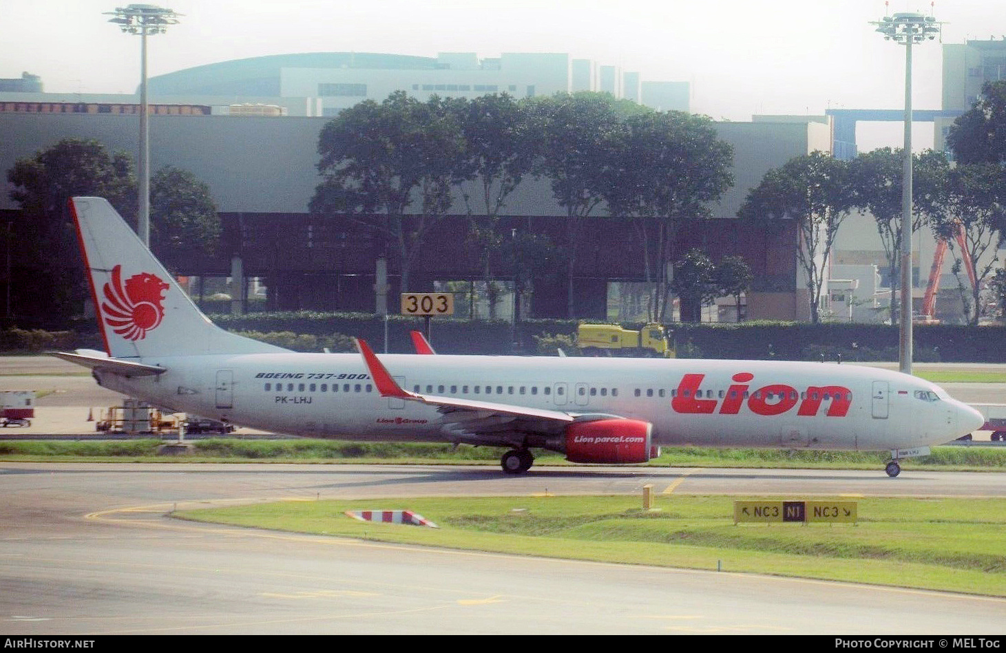 Aircraft Photo of PK-LHJ | Boeing 737-9GP/ER | Lion Air | AirHistory.net #524883