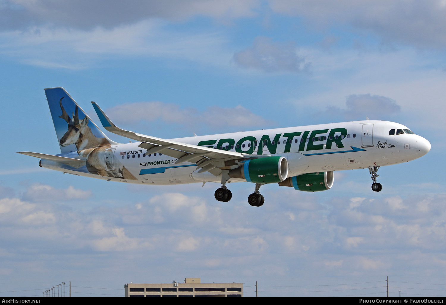 Aircraft Photo of N233FR | Airbus A320-214 | Frontier Airlines | AirHistory.net #524897