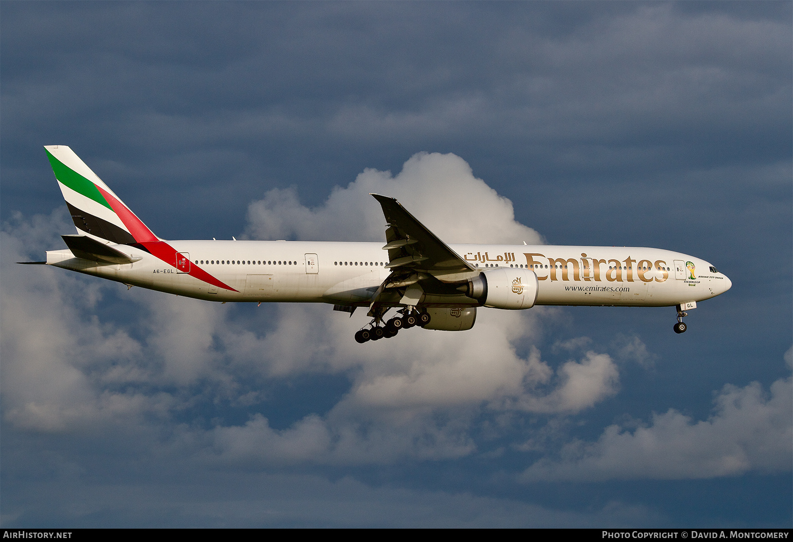 Aircraft Photo of A6-EGL | Boeing 777-31H/ER | Emirates | AirHistory.net #525145