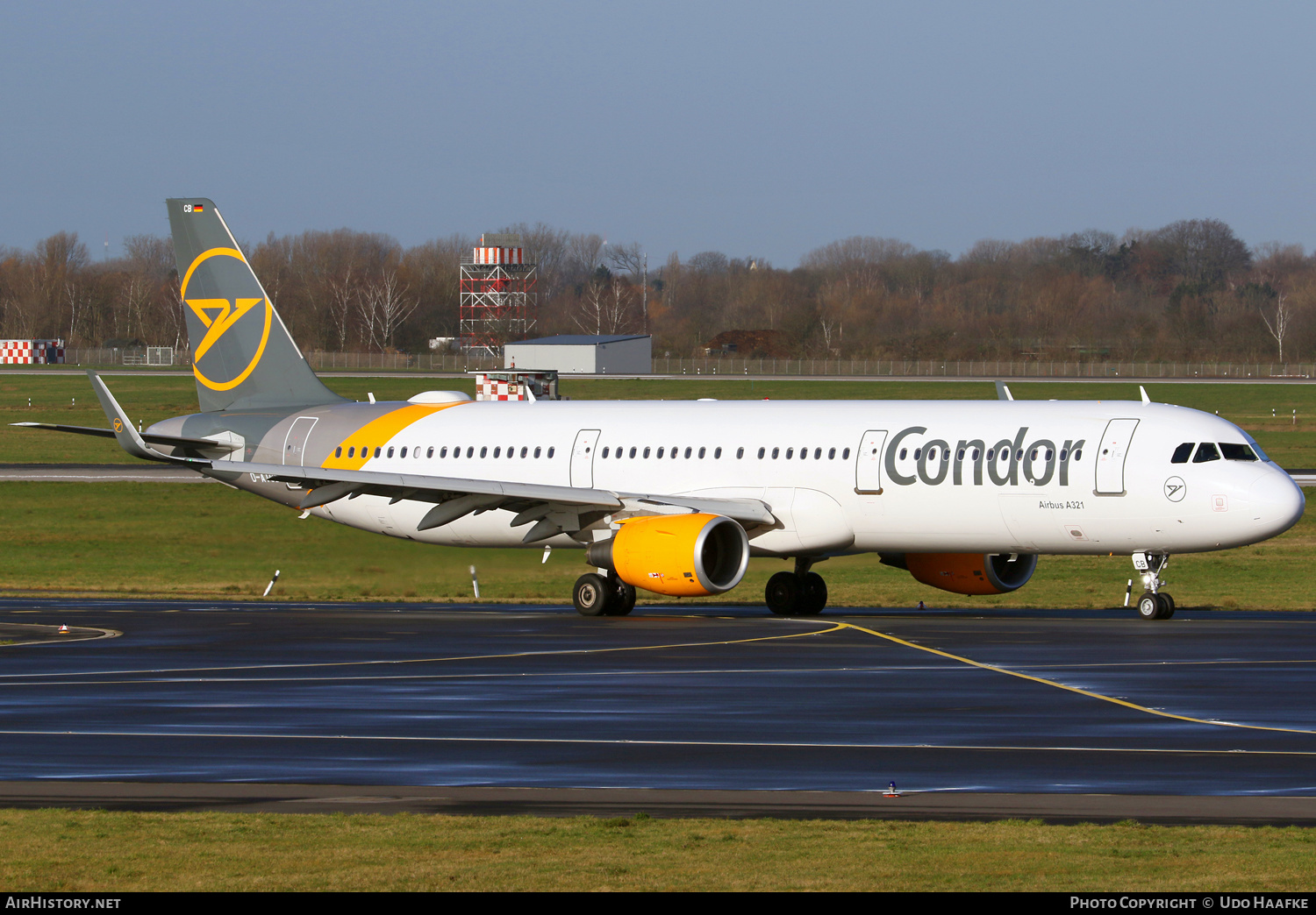 Aircraft Photo of D-ATCB | Airbus A321-211 | Condor Flugdienst | AirHistory.net #525215