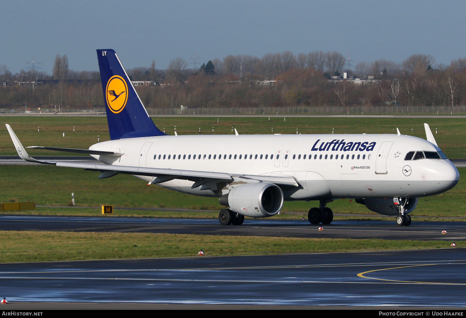 Aircraft Photo of D-AIUY | Airbus A320-214 | Lufthansa | AirHistory.net #525218