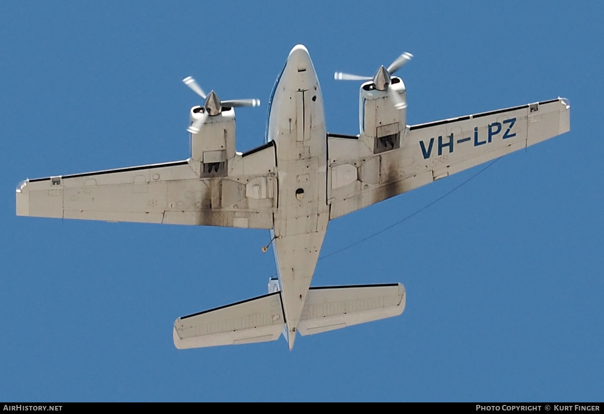 Aircraft Photo of VH-LPZ | Beech E55 Baron | AirHistory.net #525281