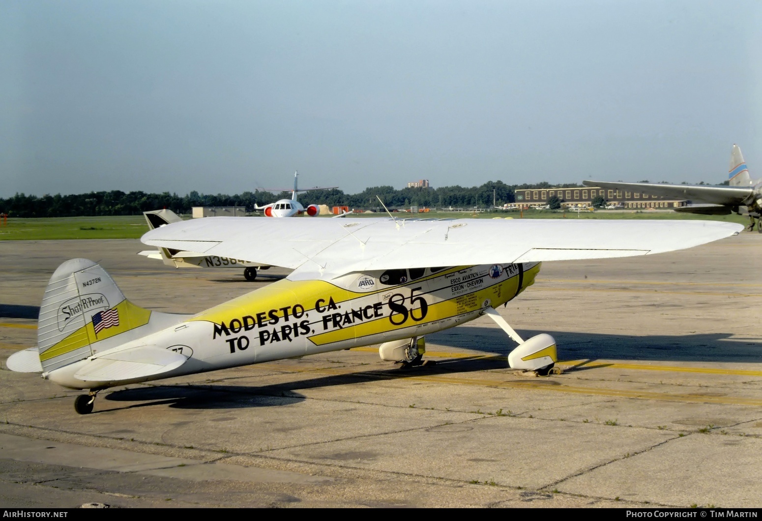 Aircraft Photo of N4372N | Cessna 195 | AirHistory.net #525321