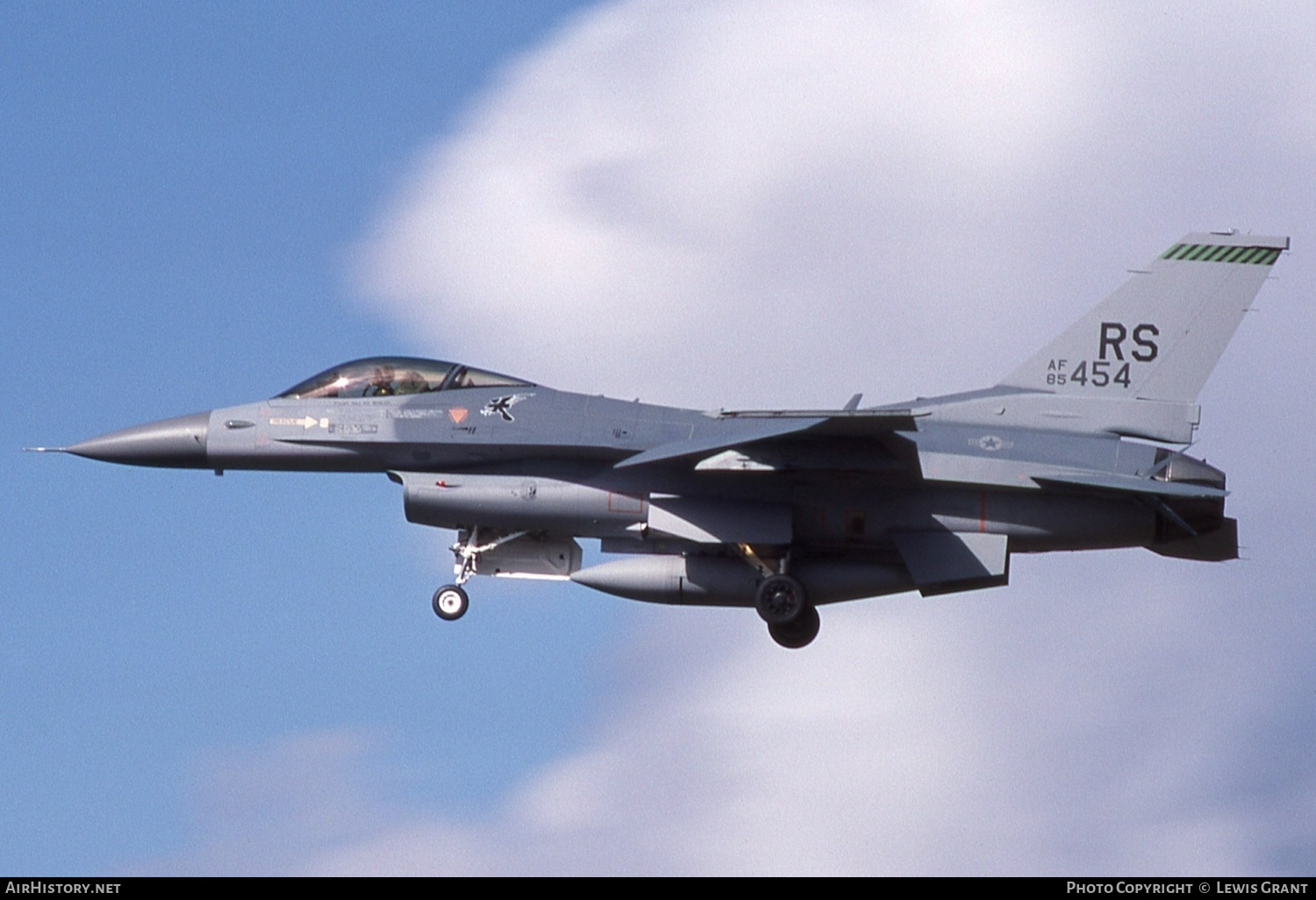 Aircraft Photo of 85-1454 / AF85-454 | General Dynamics F-16C Fighting Falcon | USA - Air Force | AirHistory.net #525395