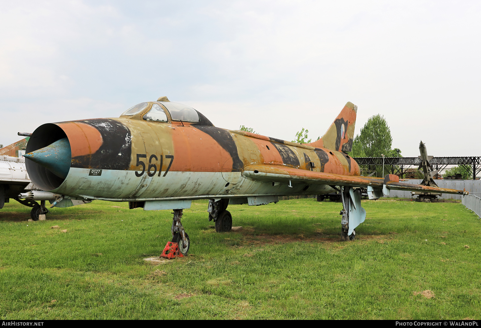 Aircraft Photo of 5617 | Sukhoi Su-7BM | Czechoslovakia - Air Force | AirHistory.net #525422