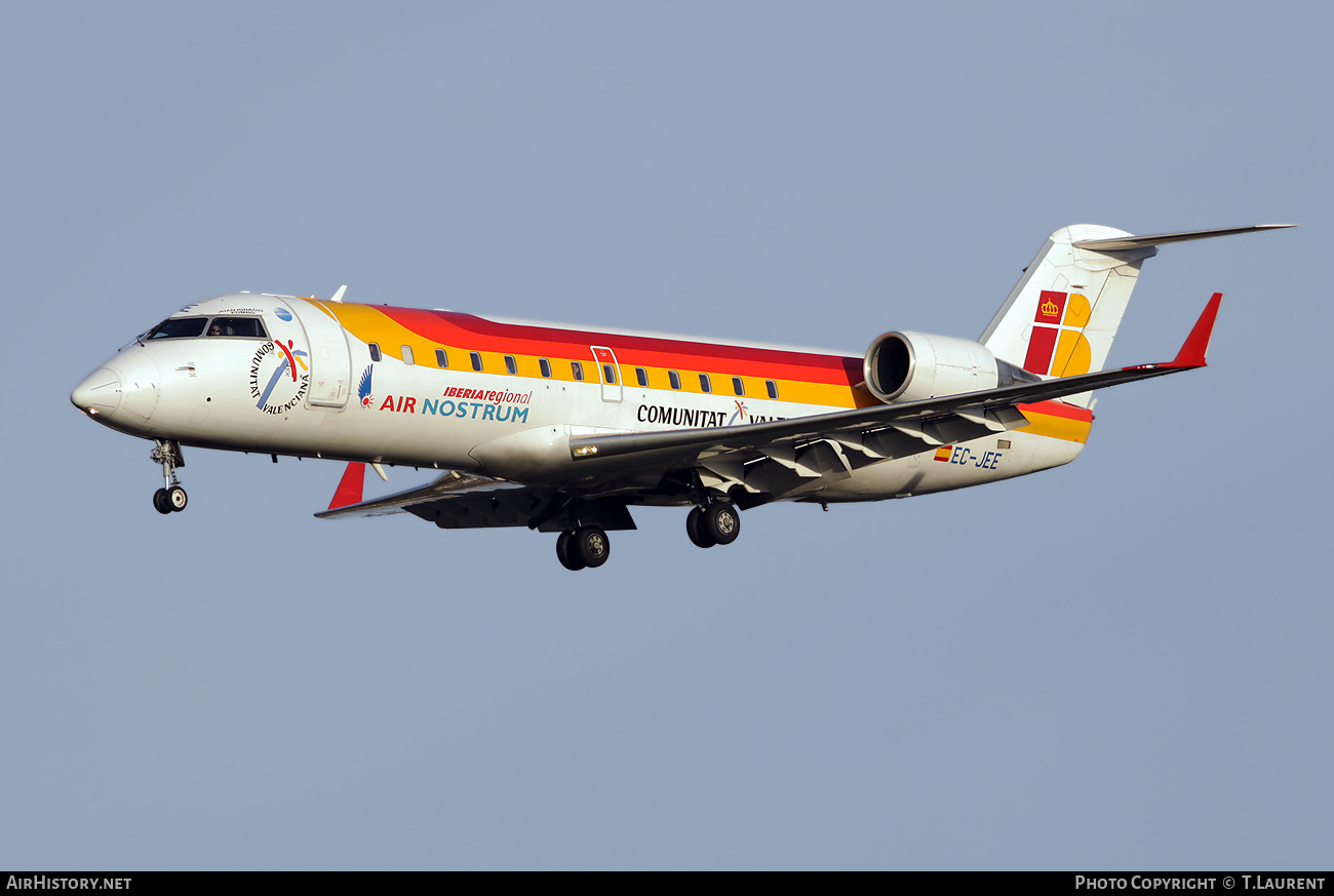 Aircraft Photo of EC-JEE | Canadair CRJ-200ER (CL-600-2B19) | Iberia Regional | AirHistory.net #525545