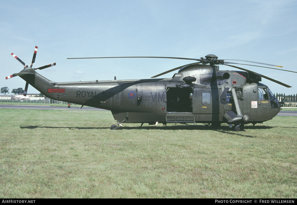 Aircraft Photo of ZA295 | Westland WS-61 Sea King HC4+ | UK - Navy | AirHistory.net #525562