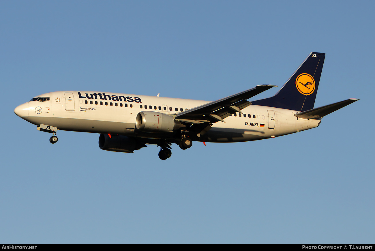 Aircraft Photo of D-ABXL | Boeing 737-330 | Lufthansa | AirHistory.net #525567