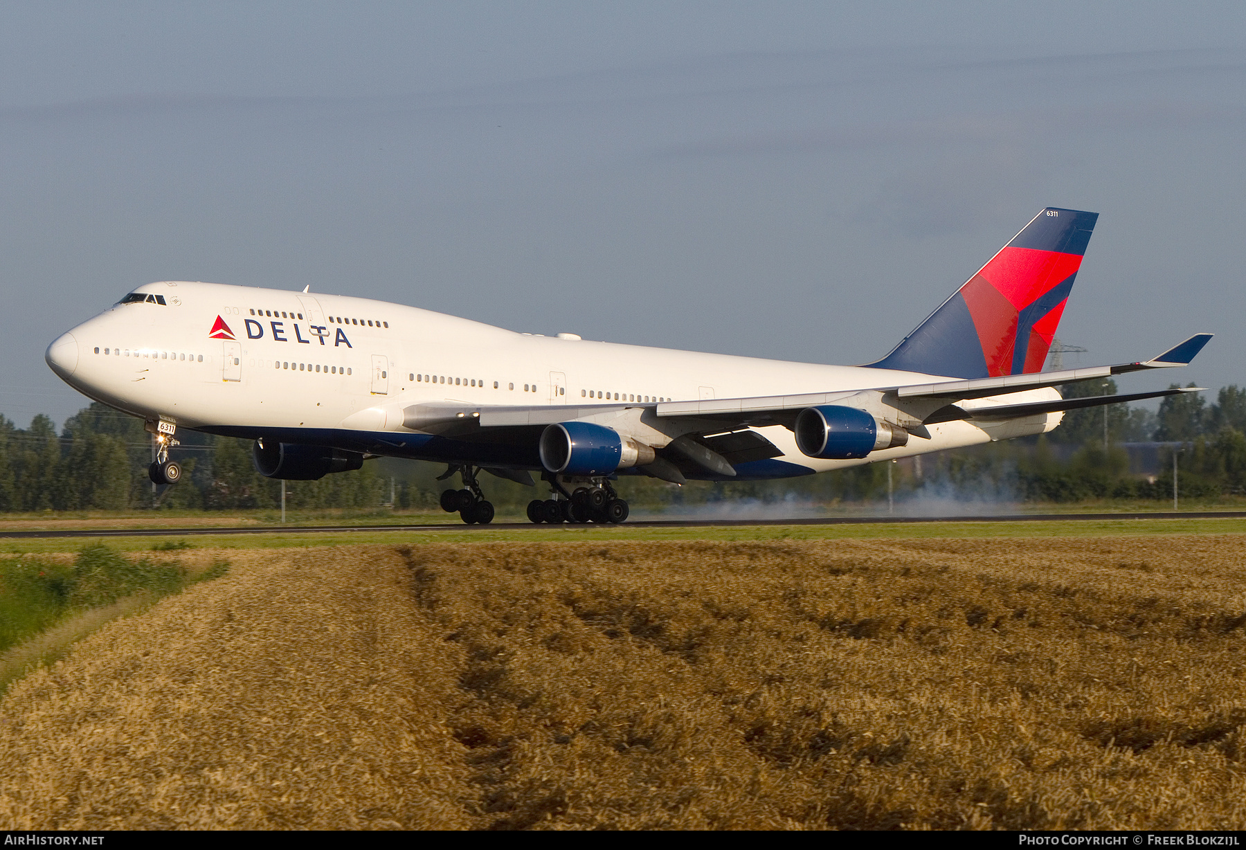 Aircraft Photo of N671US | Boeing 747-451 | Delta Air Lines | AirHistory.net #525593