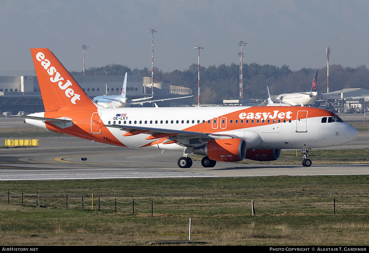 Aircraft Photo of OE-LKY | Airbus A319-111 | EasyJet | AirHistory.net #525660
