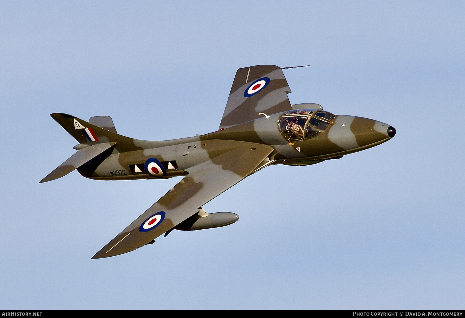 Aircraft Photo of G-BXFI / WV372 | Hawker Hunter T7 | UK - Air Force | AirHistory.net #525698