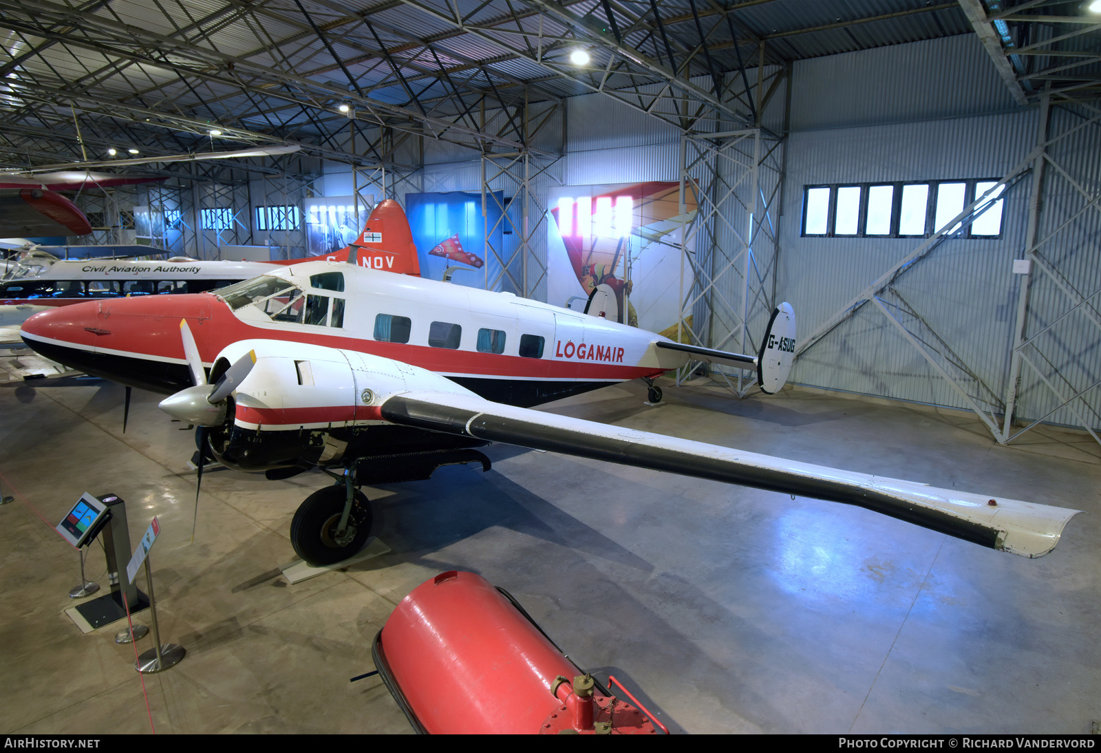 Aircraft Photo of G-ASUG | Beech E18S-9700 | Loganair | AirHistory.net #525708
