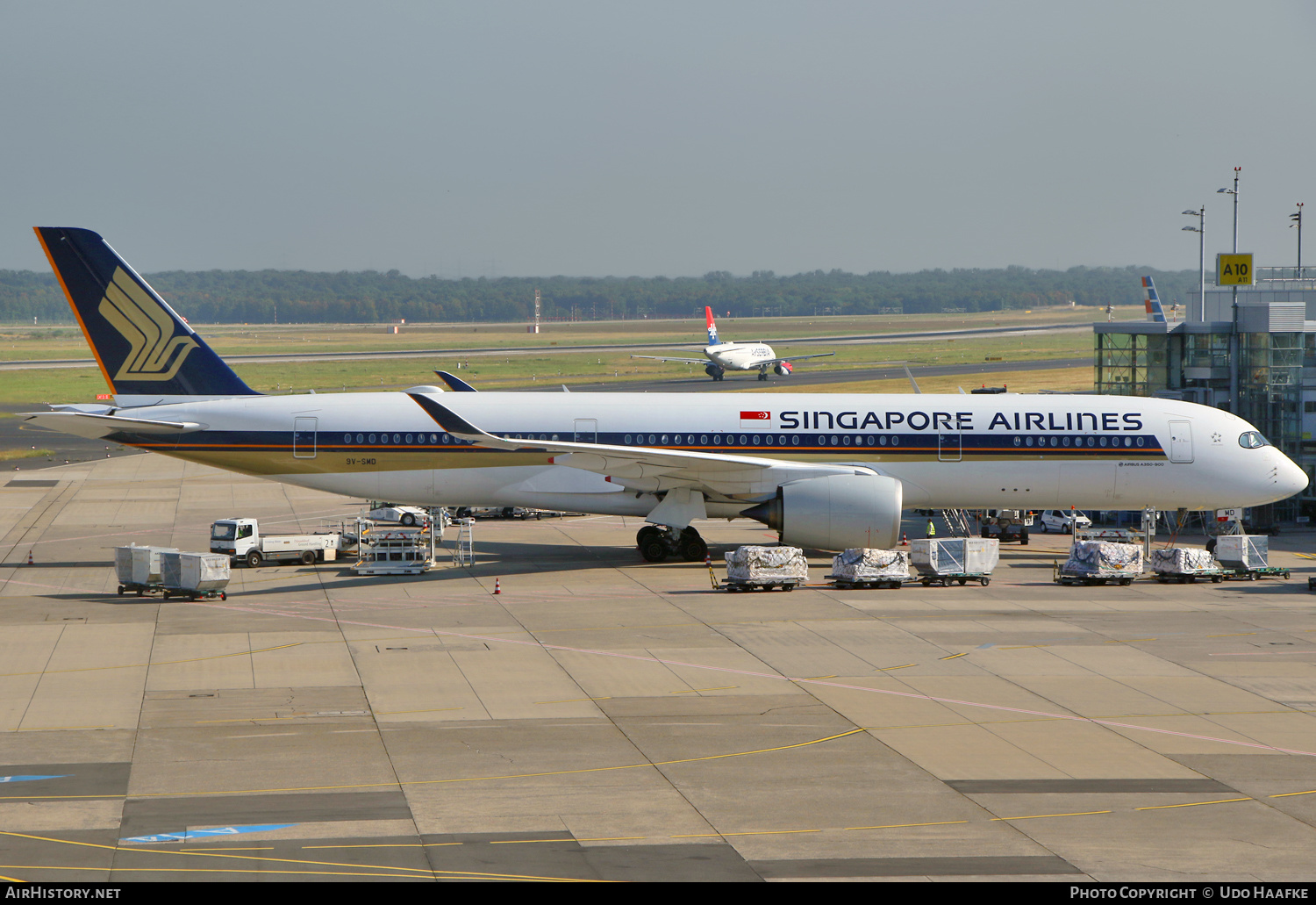 Aircraft Photo of 9V-SMD | Airbus A350-941 | Singapore Airlines | AirHistory.net #525827
