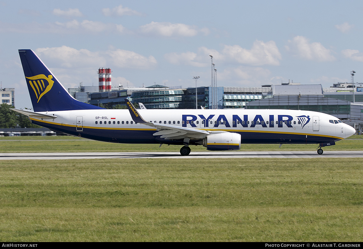 Aircraft Photo of SP-RSL | Boeing 737-800 | Ryanair | AirHistory.net #525947