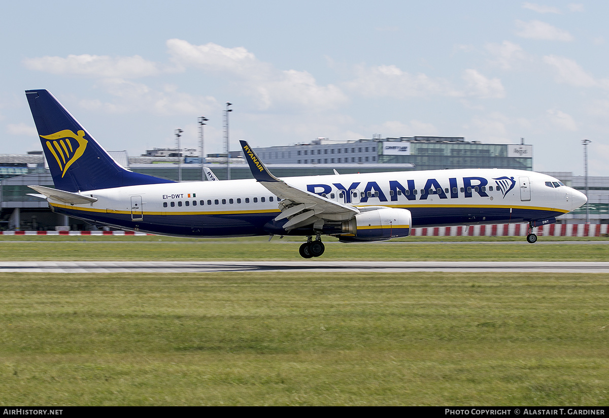 Aircraft Photo of EI-DWT | Boeing 737-8AS | Ryanair | AirHistory.net #525948