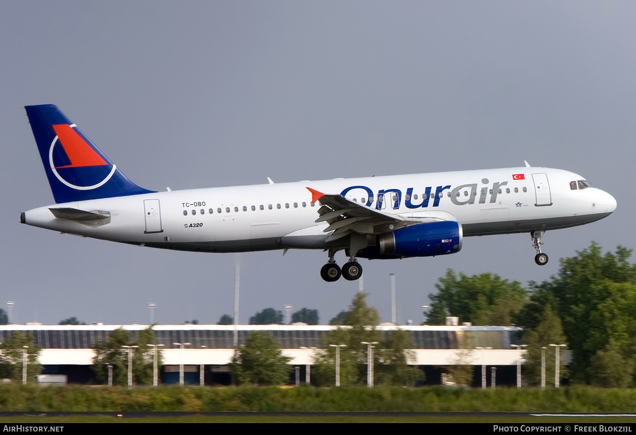 Aircraft Photo of TC-OBO | Airbus A320-232 | Onur Air | AirHistory.net #525981