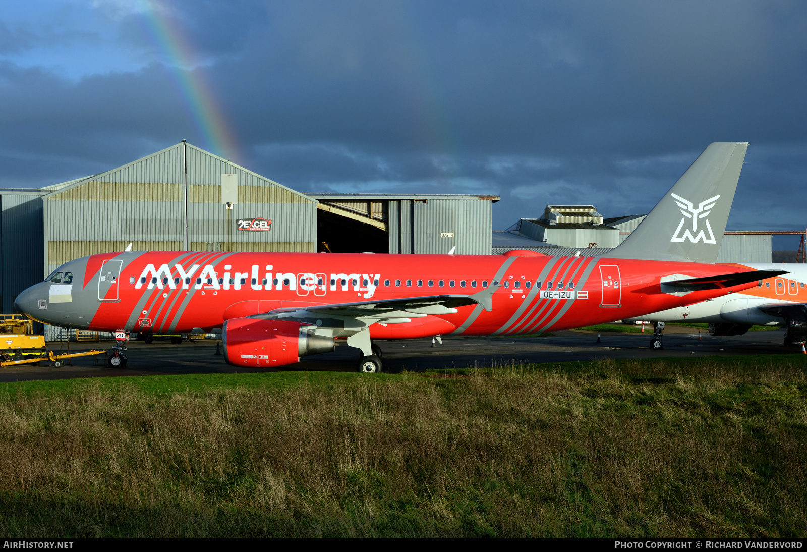 Aircraft Photo of OE-IZU | Airbus A320-214 | MyAirline | AirHistory.net #525983