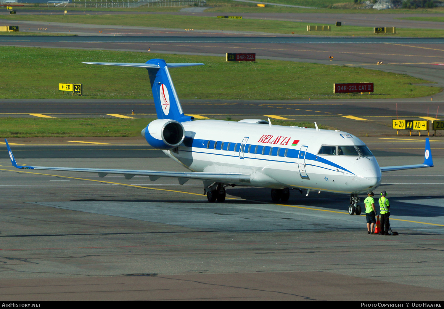 Aircraft Photo of EW-303PJ | Bombardier CRJ-200LR (CL-600-2B19) | Belavia | AirHistory.net #526014