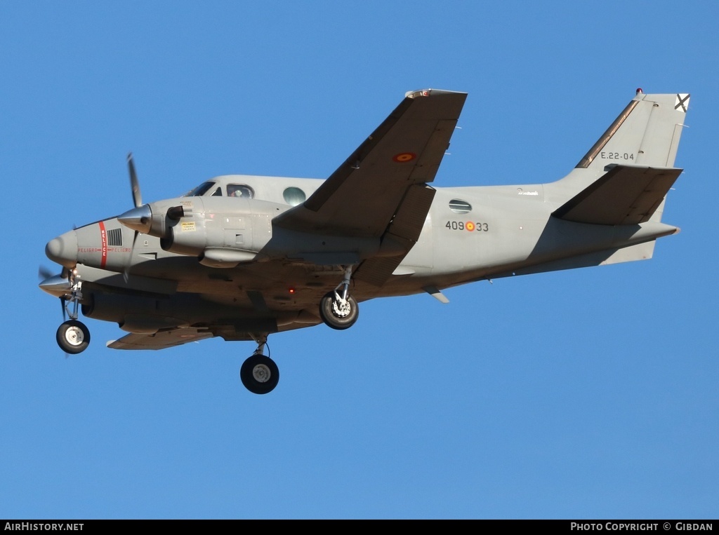 Aircraft Photo of E.22-04 | Beech C90 King Air | Spain - Air Force | AirHistory.net #526028