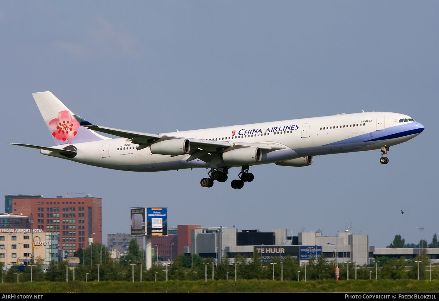 Aircraft Photo of B-18805 | Airbus A340-313 | China Airlines | AirHistory.net #526033