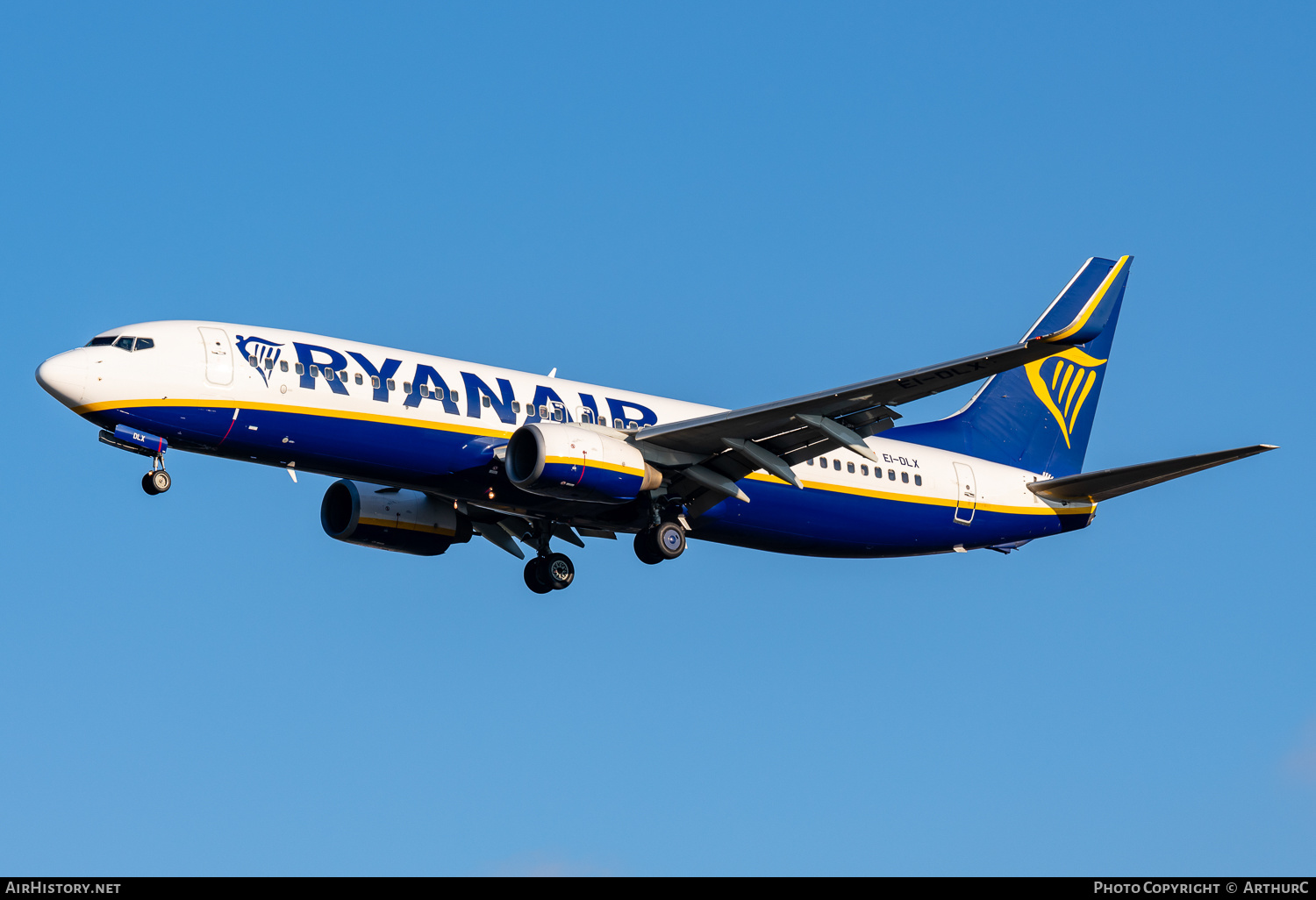 Aircraft Photo of EI-DLX | Boeing 737-8AS | Ryanair | AirHistory.net #526071