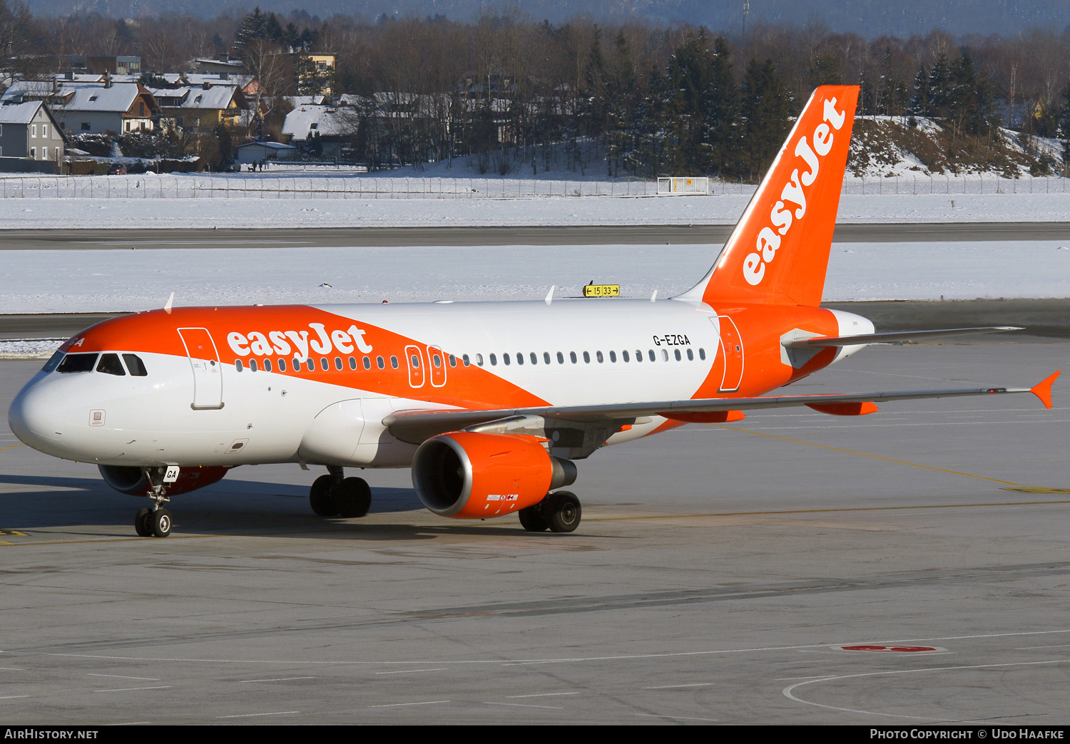 Aircraft Photo of G-EZGA | Airbus A319-111 | EasyJet | AirHistory.net #526095