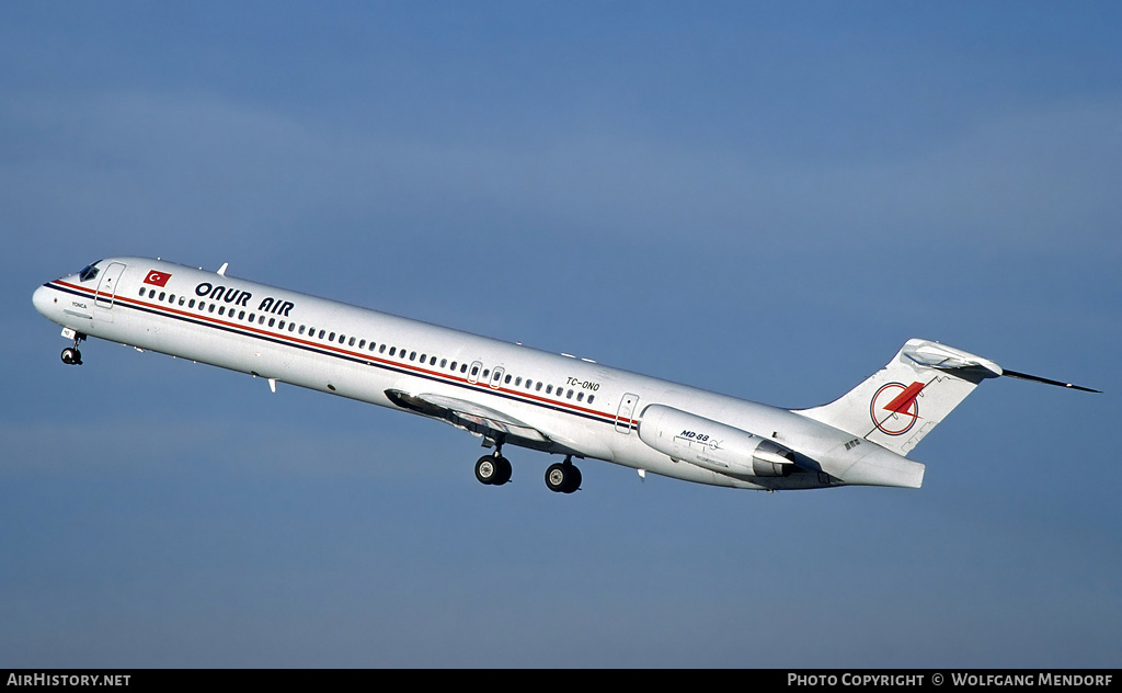 Aircraft Photo of TC-ONO | McDonnell Douglas MD-88 | Onur Air | AirHistory.net #526214