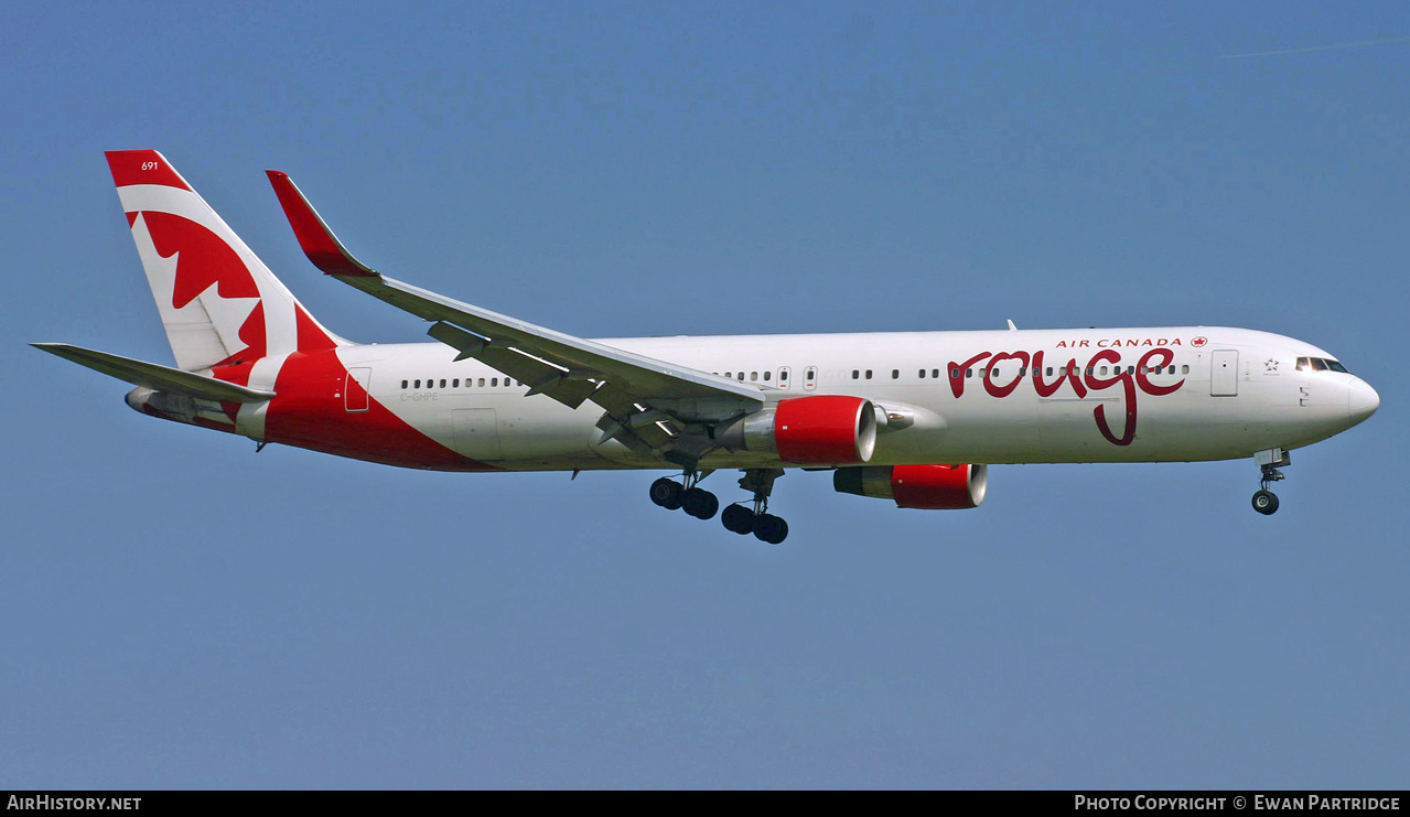 Aircraft Photo of C-GHPE | Boeing 767-33A/ER | Air Canada Rouge | AirHistory.net #526333