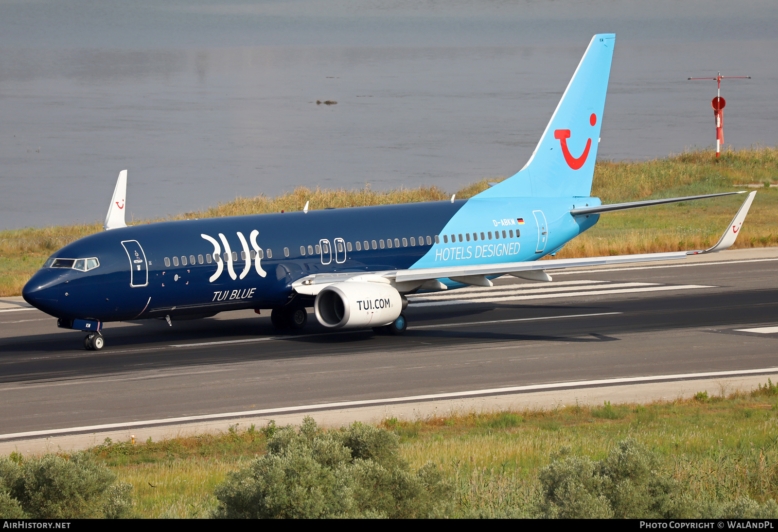 Aircraft Photo of D-ABKM | Boeing 737-86J | TUI | AirHistory.net #526346