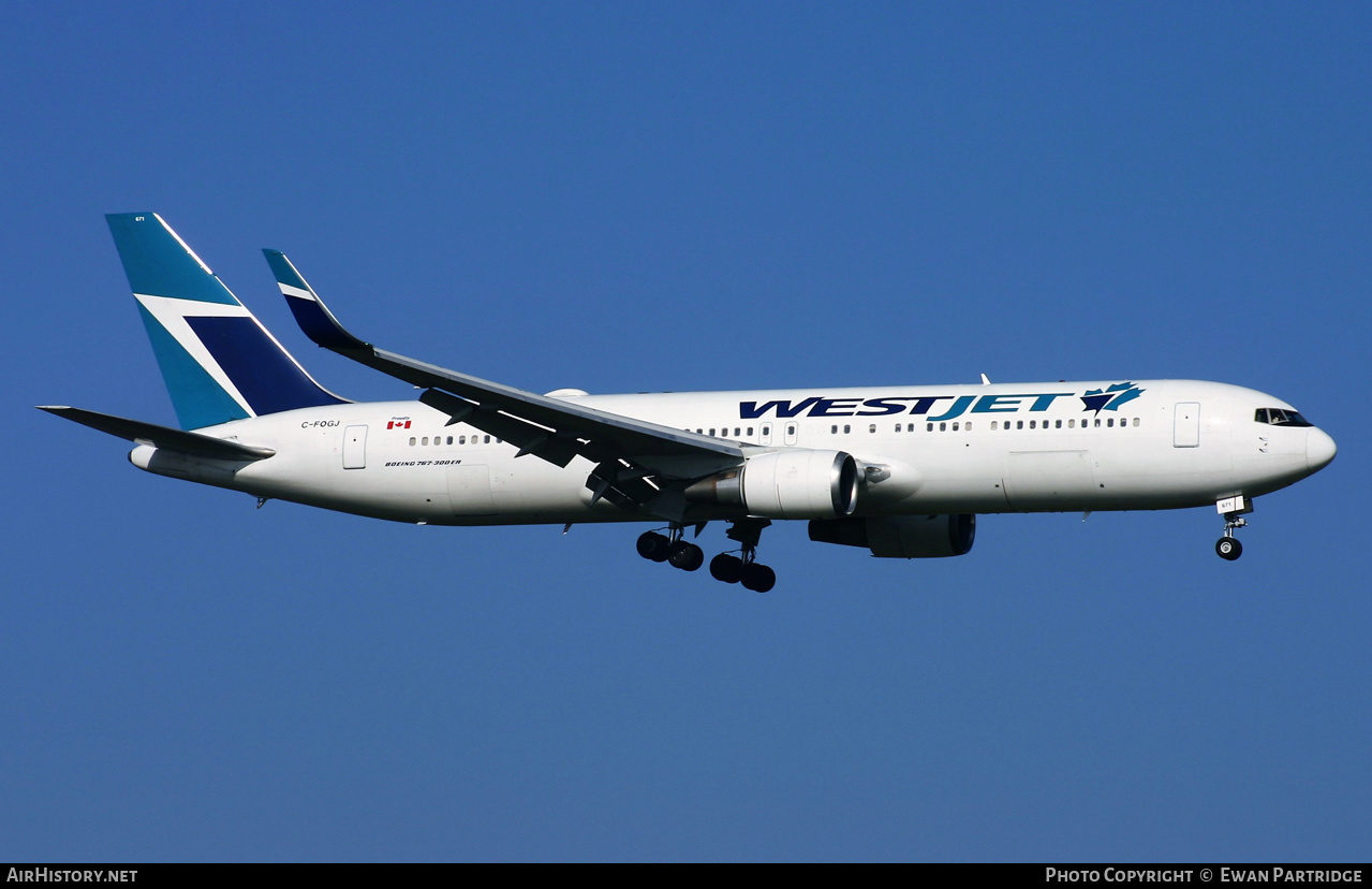 Aircraft Photo of C-FOGJ | Boeing 767-338/ER | WestJet | AirHistory.net #526361