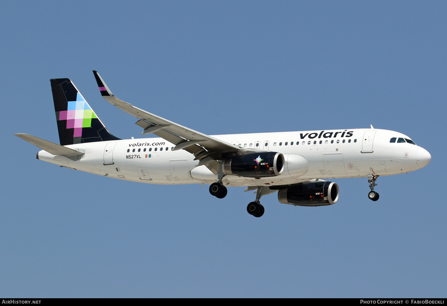 Aircraft Photo of N527VL | Airbus A320-233 | Volaris | AirHistory.net #526362