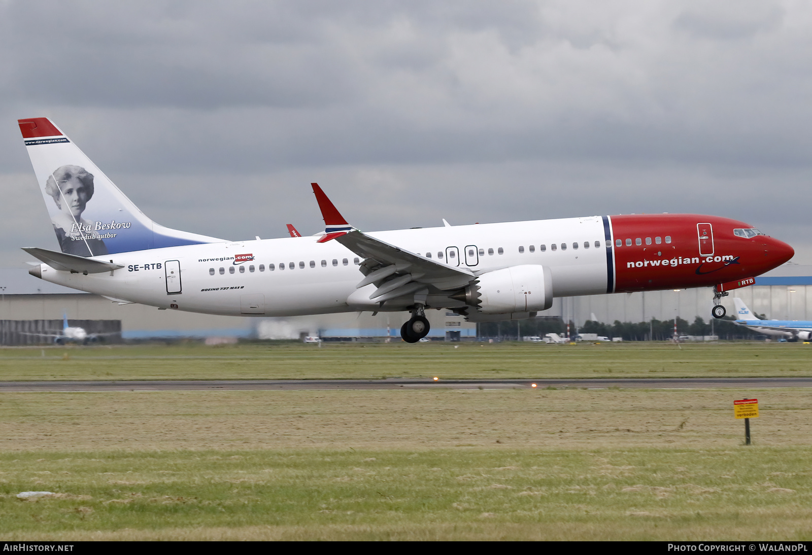 Aircraft Photo of SE-RTB | Boeing 737-8 Max 8 | Norwegian | AirHistory.net #526366